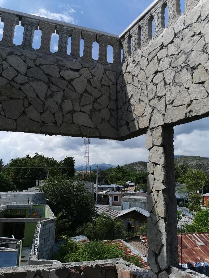 Lago Enriquillo Resort Cerro Al Medio Eksteriør bilde